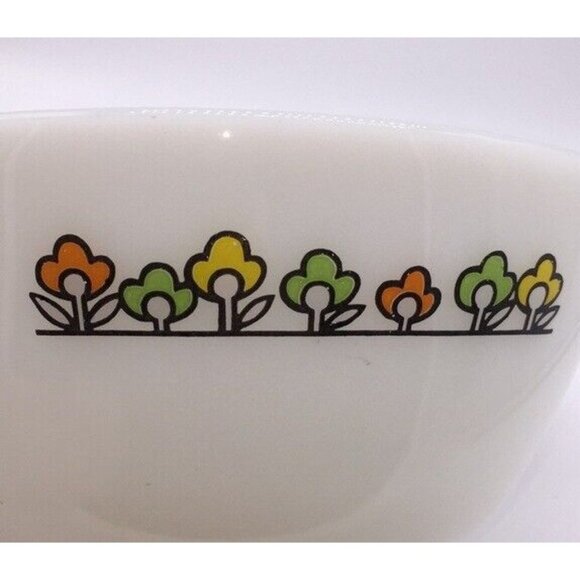 Vintage Fire King Anchor Hocking Summerfield Mod Flowers Casserole Dish 1960s - Picture 3 of 11